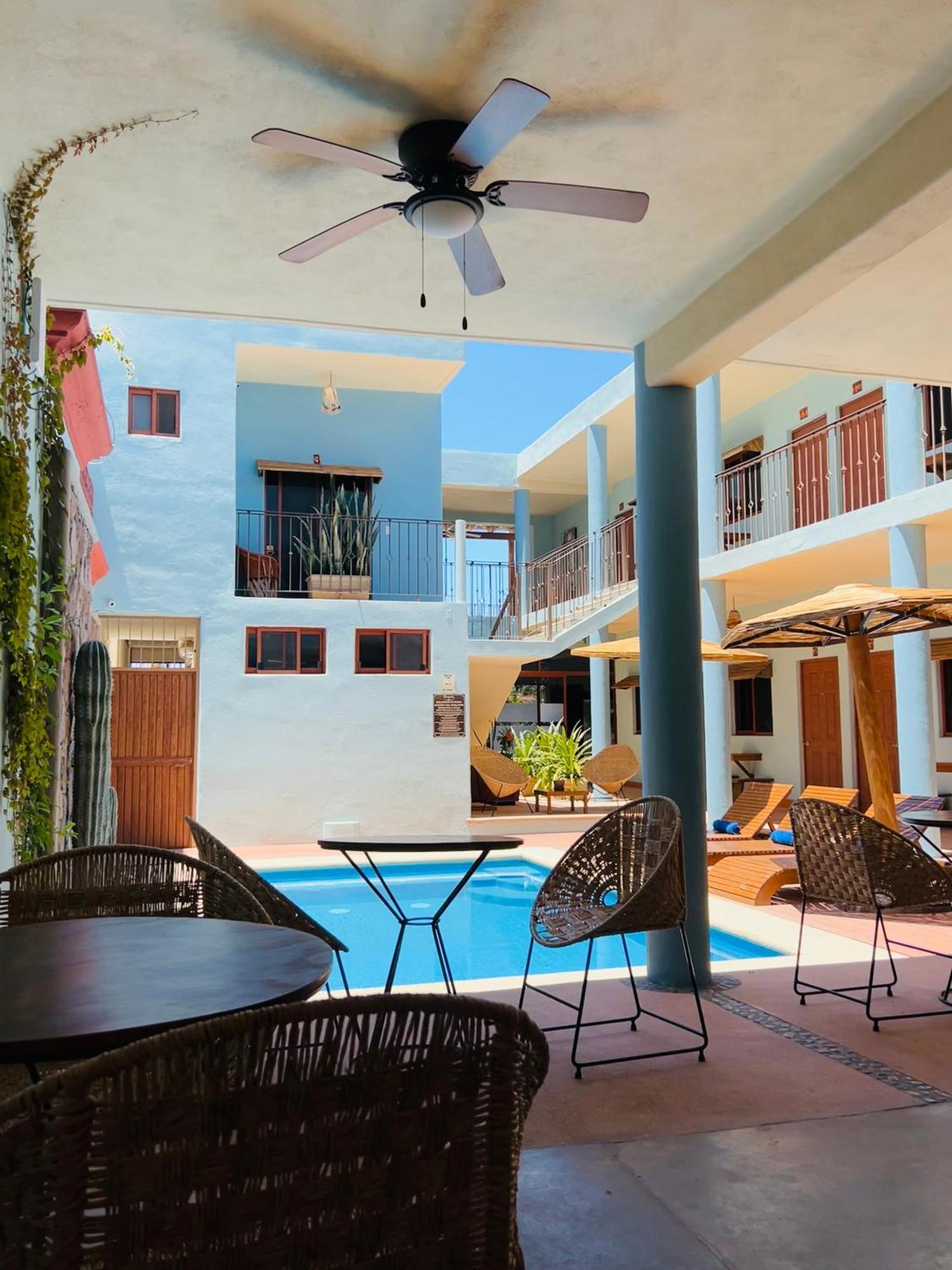 Rosarito Hotel 洛雷托 外观 照片