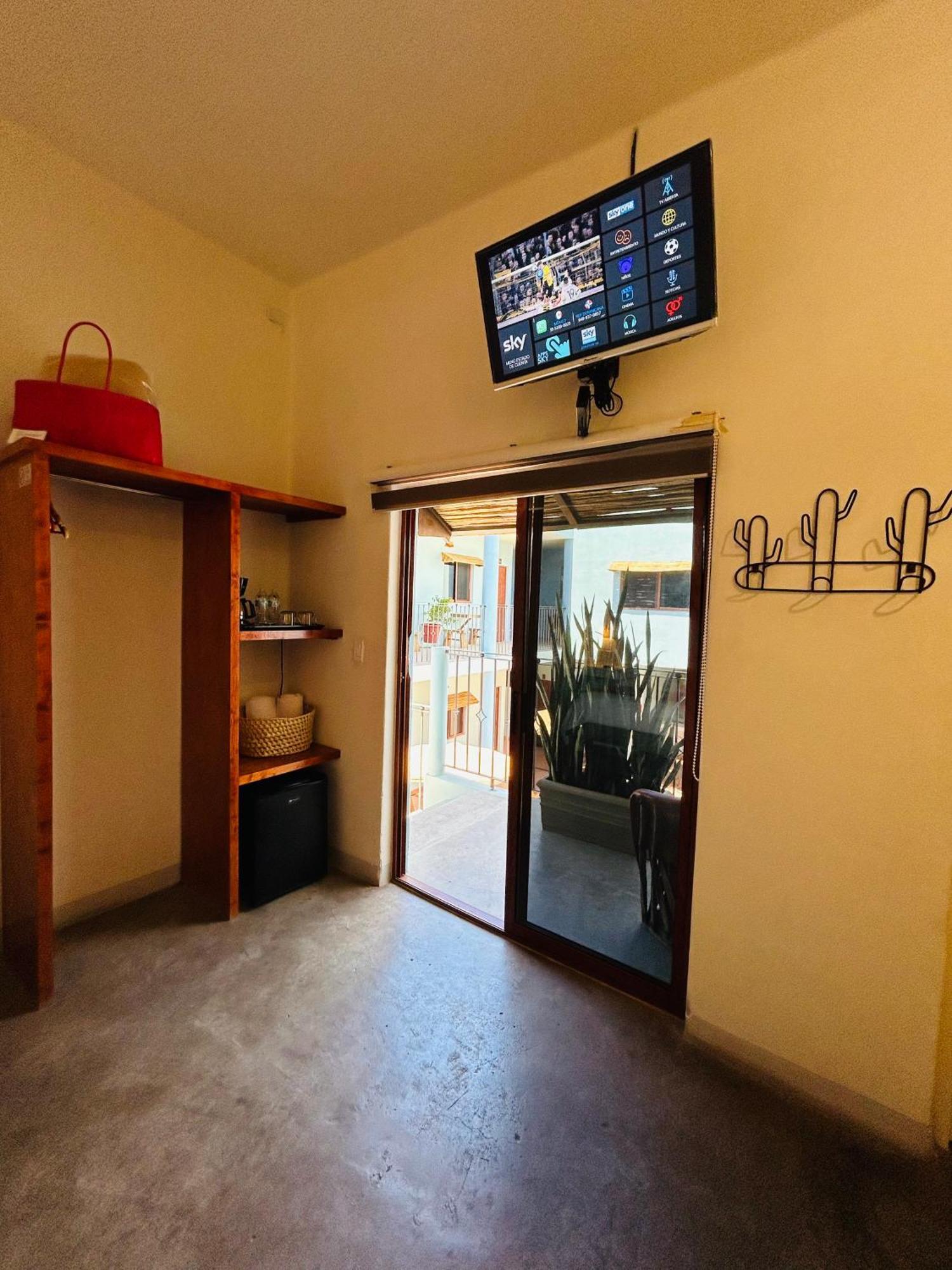 Rosarito Hotel 洛雷托 外观 照片
